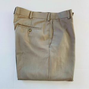 PERRY ELLIS PORTFOLIO Tan Trousers Size 33/32